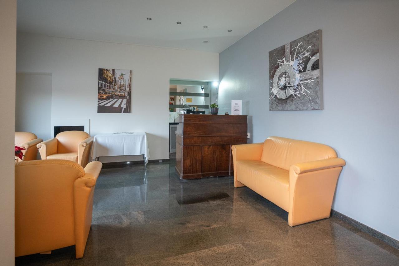 Anna'S Place Waregem Bagian luar foto