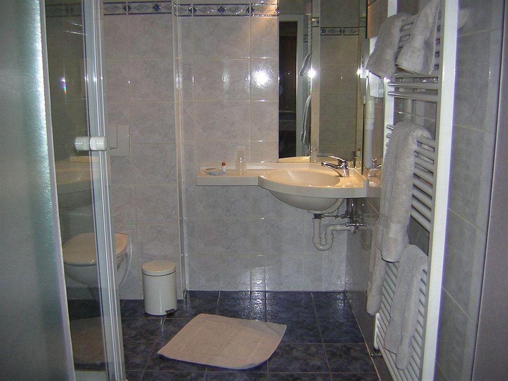 Anna'S Place Waregem Bagian luar foto